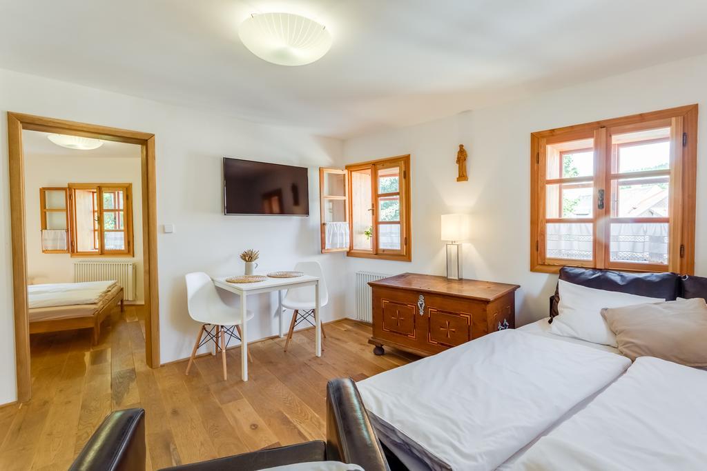 Apartments No.59 Loket Esterno foto